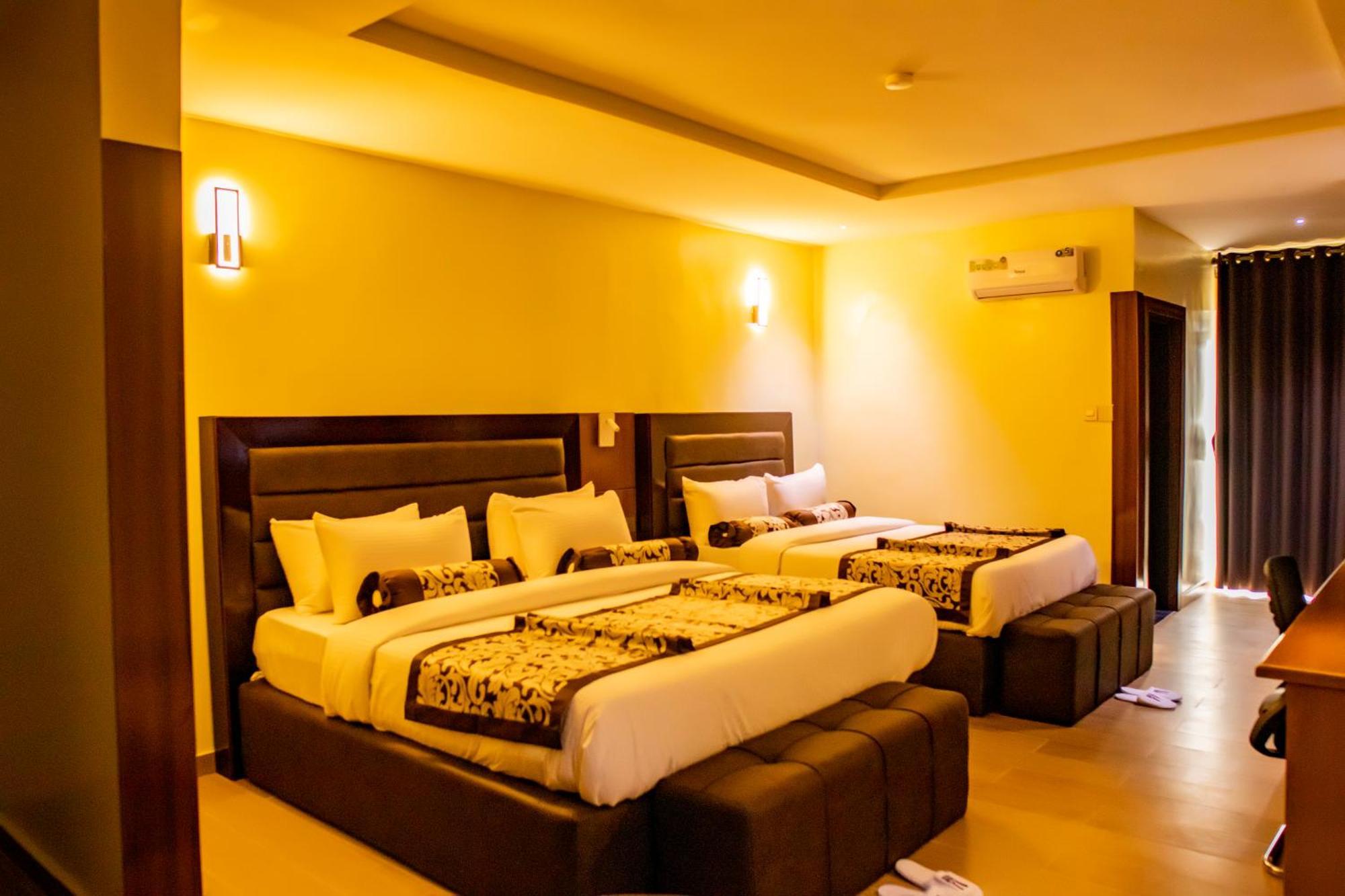 Villa Hilton Hotels Уйо Экстерьер фото