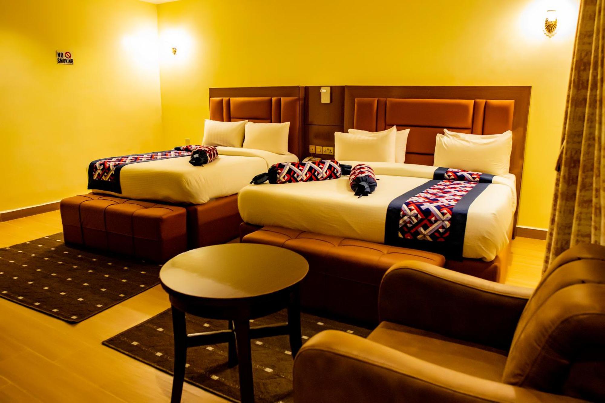 Villa Hilton Hotels Уйо Экстерьер фото